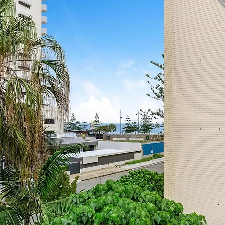 Surfers Paradise- Meters From The Beach! Gold Coast Exterior photo