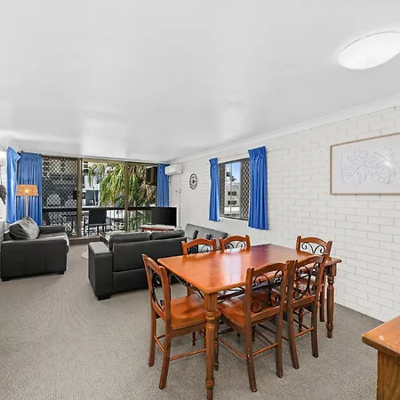 Surfers Paradise- Meters From The Beach! Gold Coast Exterior photo