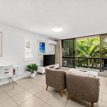 Surfers Paradise- Meters From The Beach! Gold Coast Exterior photo