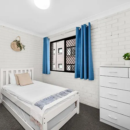 Surfers Paradise- Meters From The Beach! Gold Coast Exterior photo