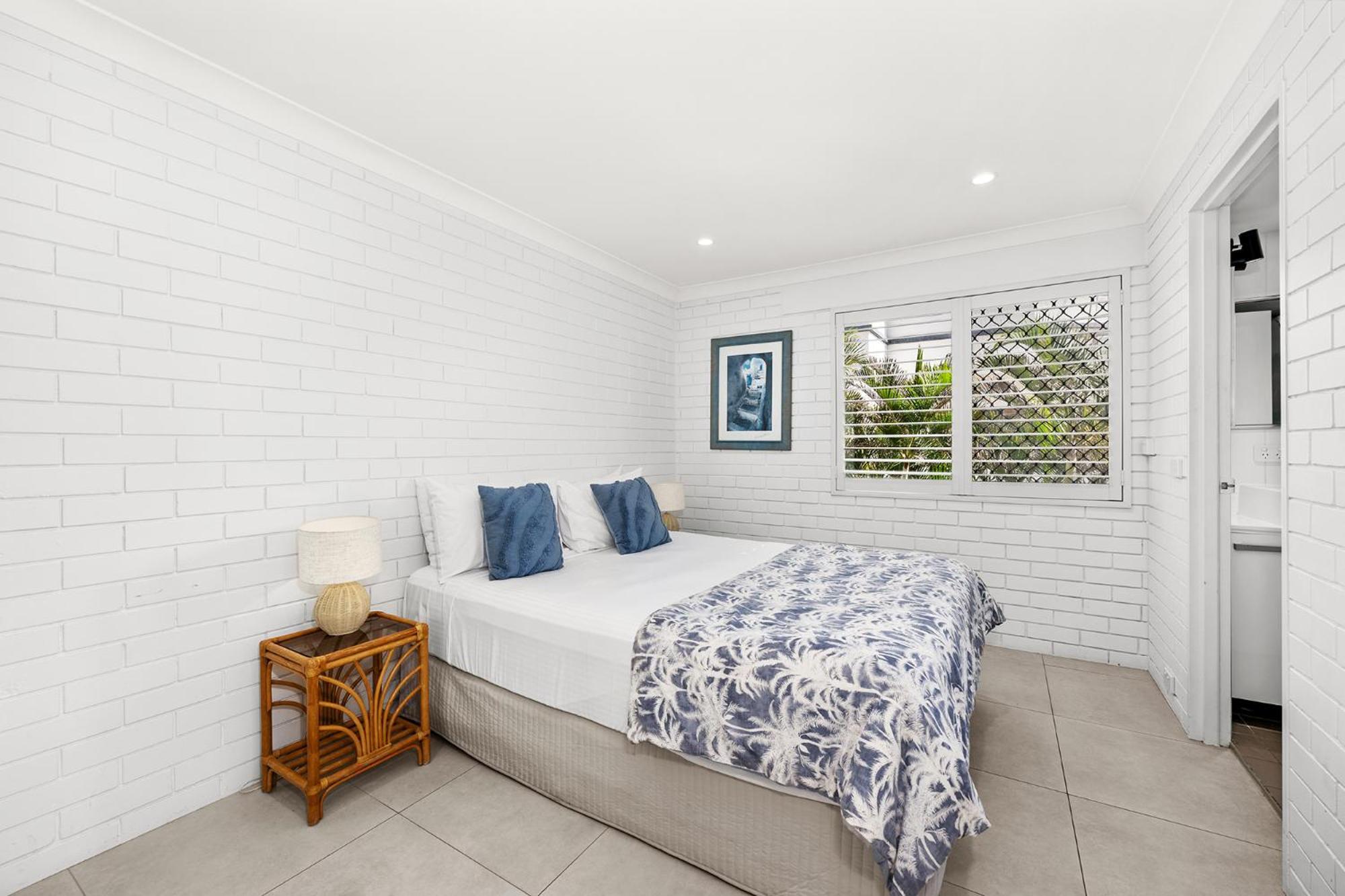 Surfers Paradise- Meters From The Beach! Apartment *