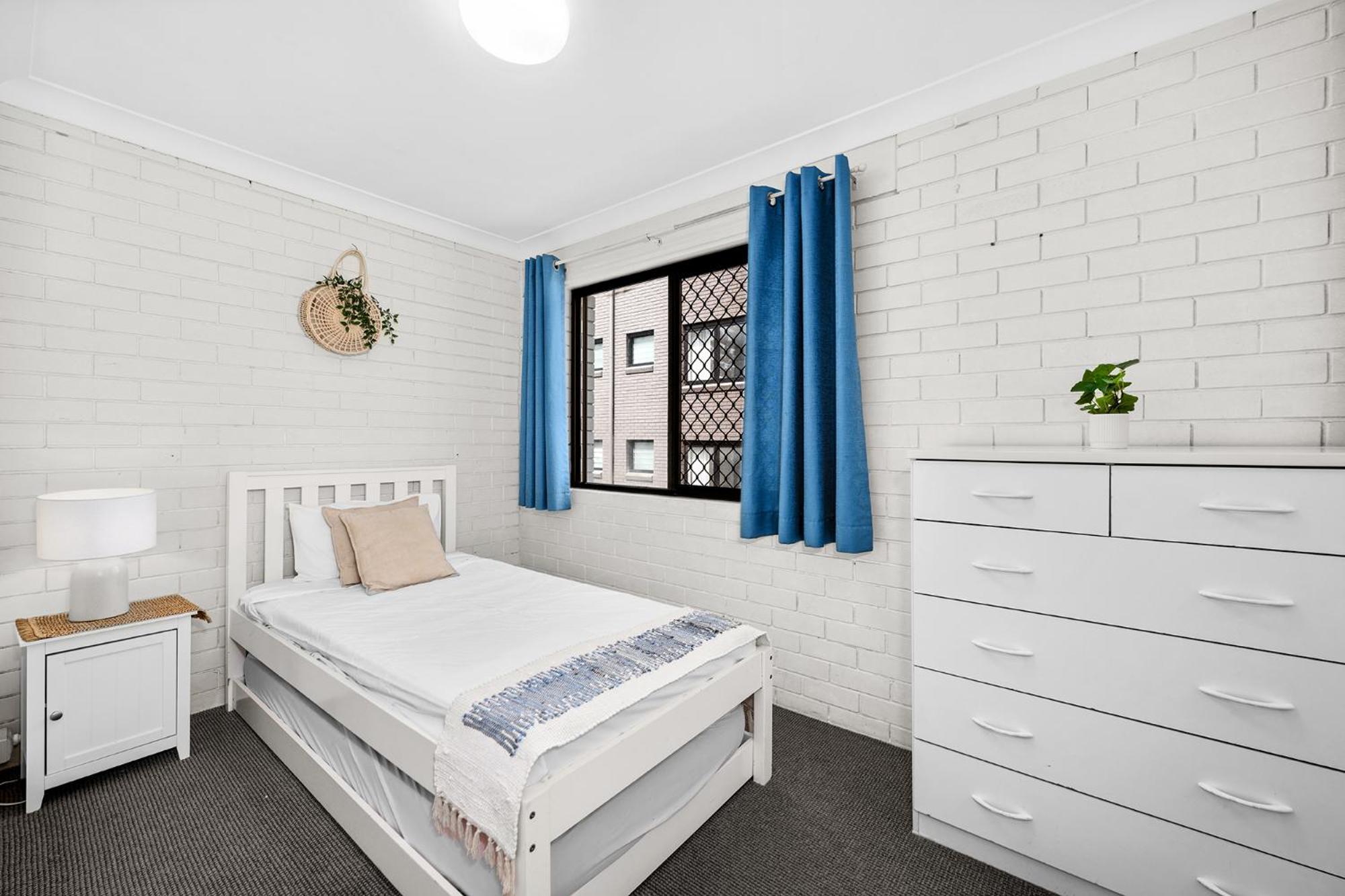 Apartment Surfers Paradise- Meters From The Beach! *